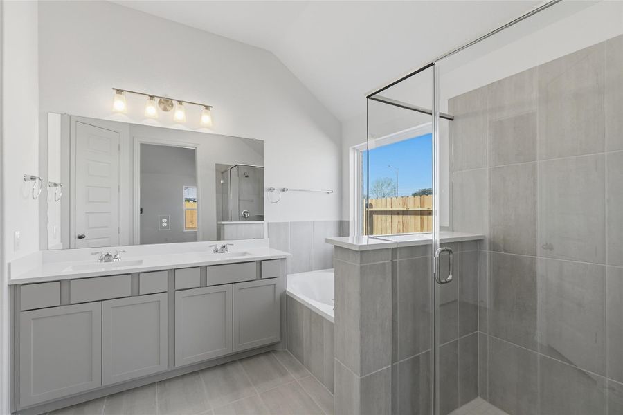 Furnished interior view inside a new home in Wildrye, Waller (Image 8).