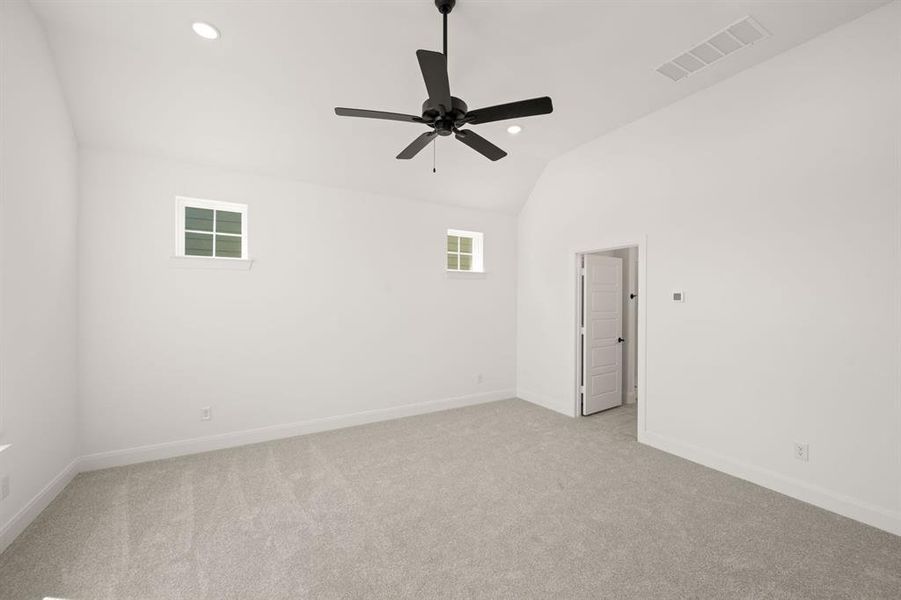 Spacious, unfurnished interior of a new home in MidTowne, Midlothian (Image 36).