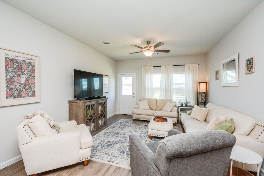 Furnished interior view inside a new home in Granger Pines, Conroe (Image 17).