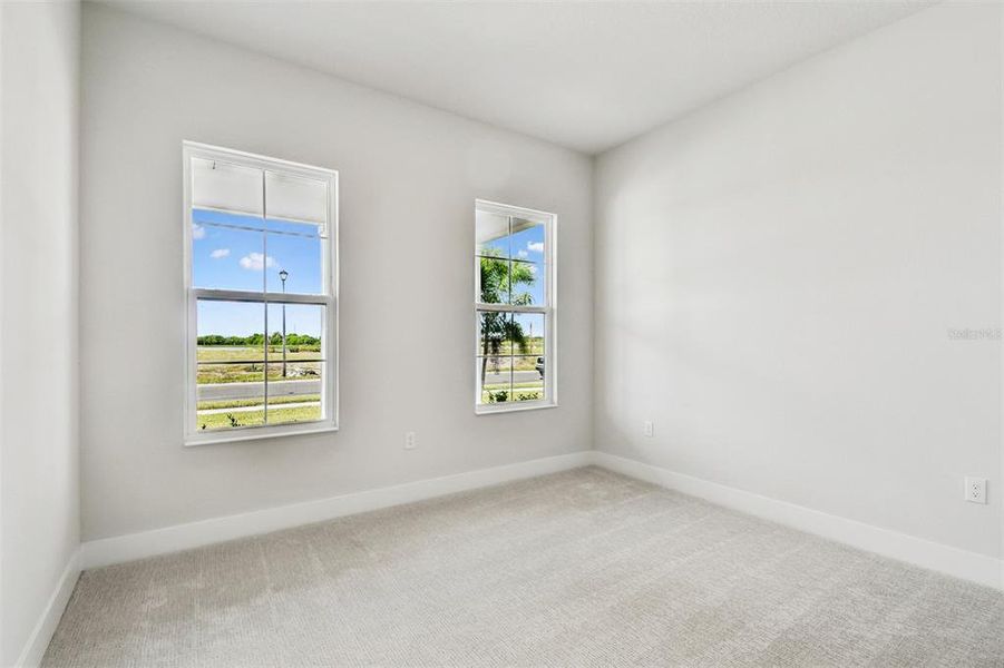 Spacious, unfurnished interior of a new home in Palmera Wellen Park - Classic Series, Venice (Image 22).