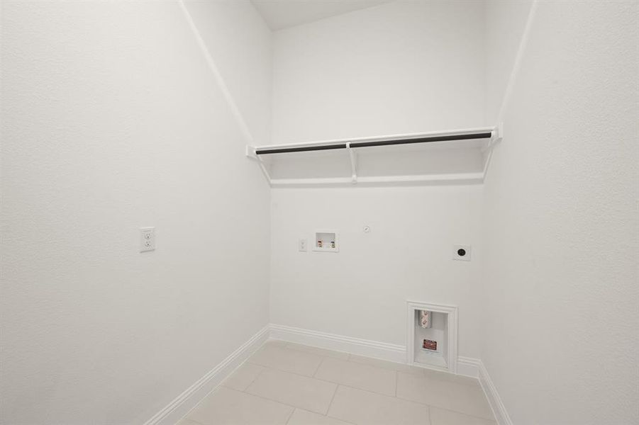 1540 Euclid- Utility-1