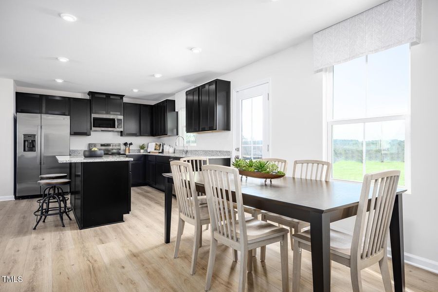 06 dining_kitchen 06 dining_kitchen