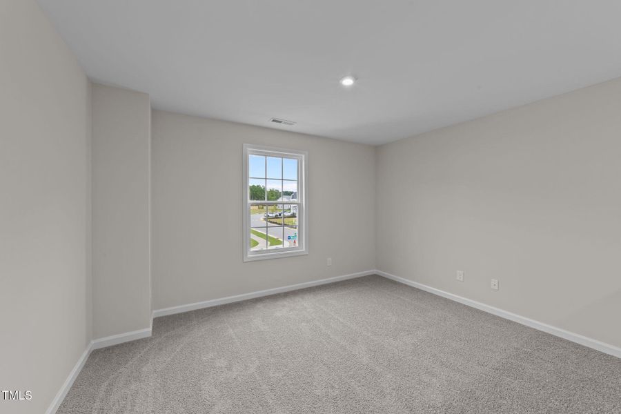 Picture for reference only.