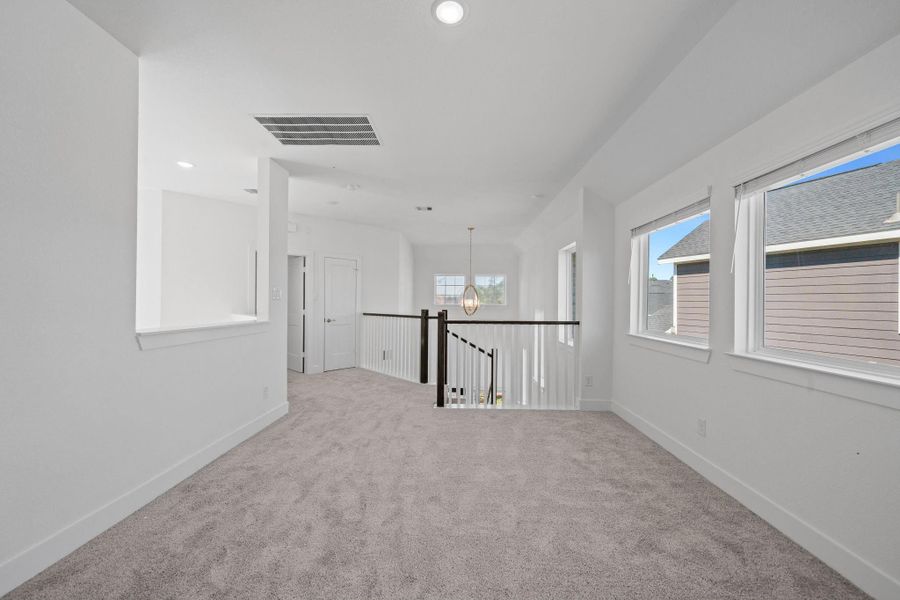 Spacious, unfurnished interior of a new home in Emory Glen, Magnolia (Image 31).