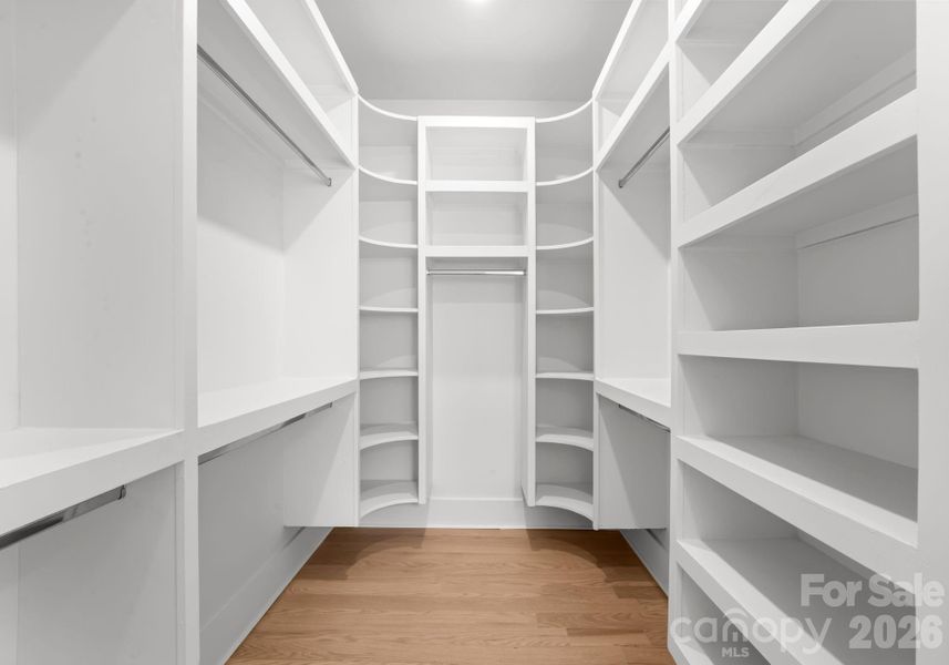 Spacious, unfurnished interior of a new home in , Charlotte (Image 28).