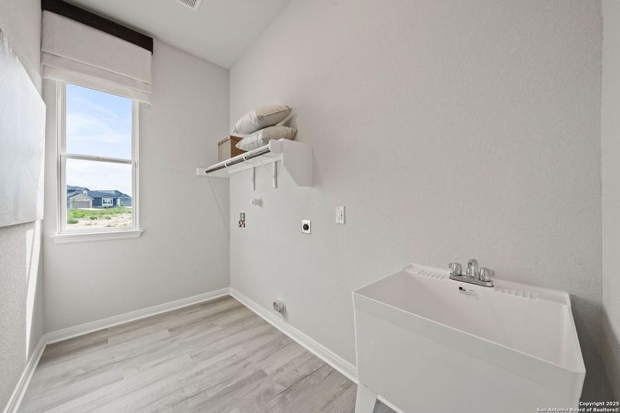 Image 46 of a home in Applewhite Meadows. Image 46 of a home in Applewhite Meadows.