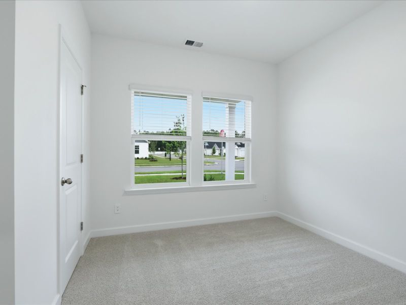 Spacious, unfurnished interior of a new home in Palmetto Place, Longs (Image 17).