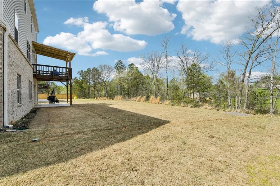 Exterior details and patio area of a home in , Dawsonville (Image 3).