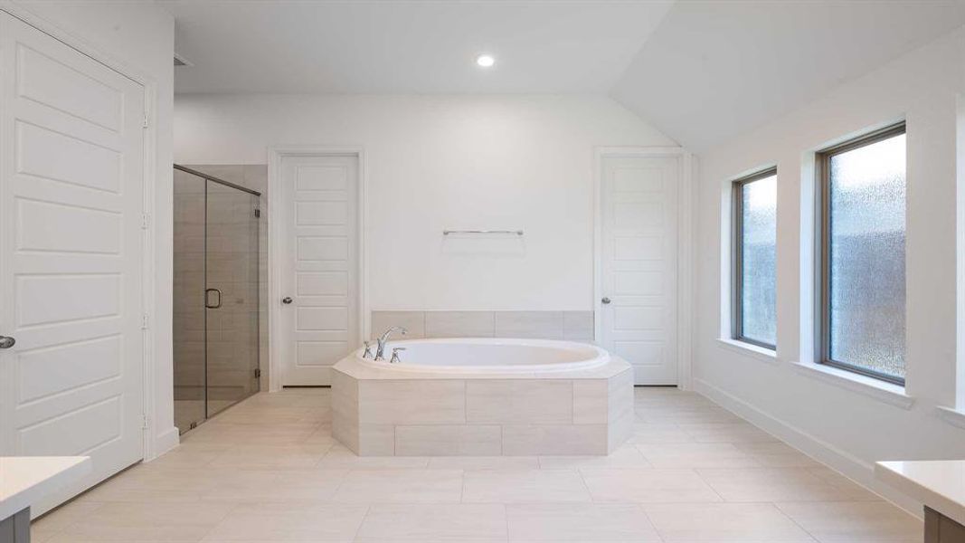 Furnished interior view inside a new home in Reunion 50', Rhome (Image 11). Furnished interior view inside a new home in Reunion 50', Rhome (Image 11).