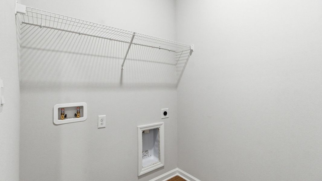 Spacious, unfurnished interior of a new home in Greystone, Crawfordville (Image 26). Spacious, unfurnished interior of a new home in Greystone, Crawfordville (Image 26).