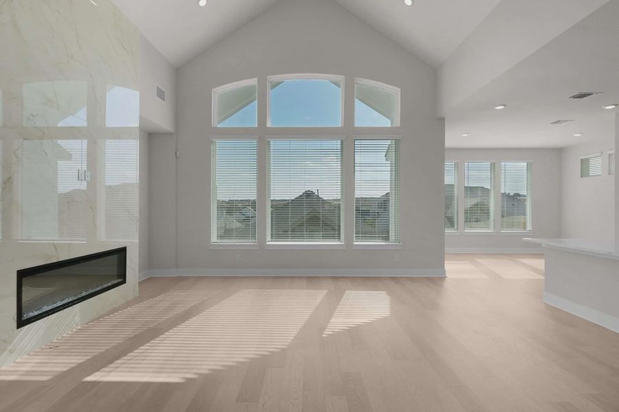 Spacious, unfurnished interior of a new home in Berry Creek Highlands, Georgetown (Image 13).