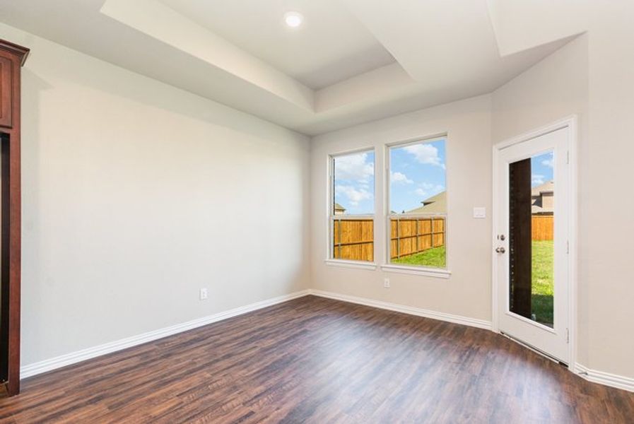 Spacious, unfurnished interior of a new home in Courts Of Bonnie Brae, Denton (Image 21).
