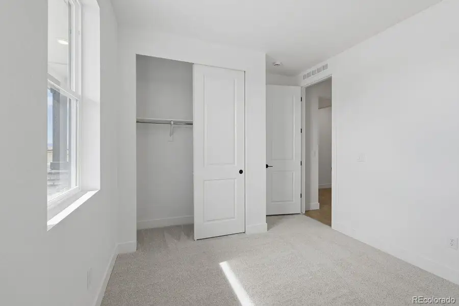 697 Bradley Circle ~ Ready Now