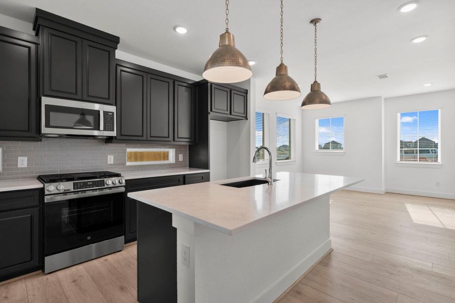 **Photos are representative of the floor plan and not of the actual home** **Photos are representative of the floor plan and not of the actual home**