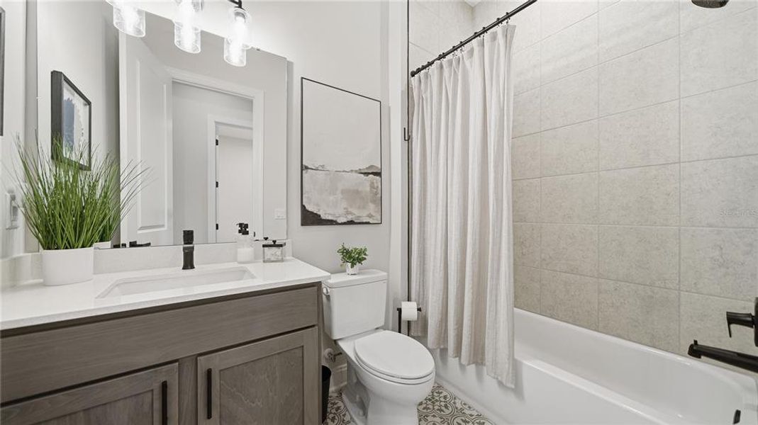 Furnished interior view inside a new home in , St. Augustine (Image 76).