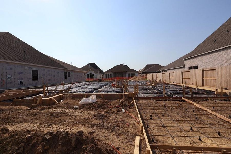 Every foundation at DWH is engineered and it’s inspected three times! We do not do “batch” testing. Rest easy knowing your foundation comes with a 10 year warranty. Every foundation at DWH is engineered and it’s inspected three times! We do not do “batch” testing. Rest easy knowing your foundation comes with a 10 year warranty.