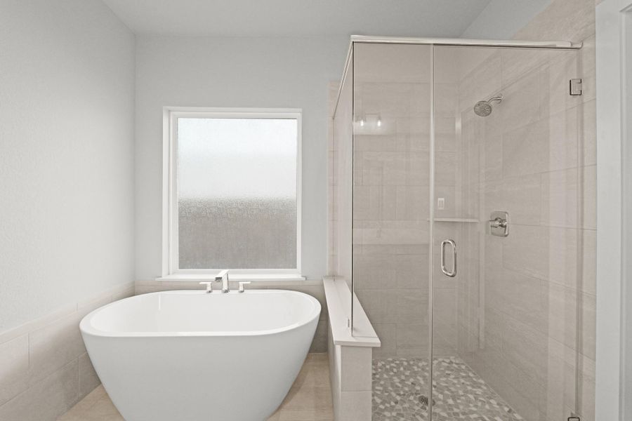 Furnished interior view inside a new home in Briarwood Crossing, Rosenberg (Image 9). Furnished interior view inside a new home in Briarwood Crossing, Rosenberg (Image 9).