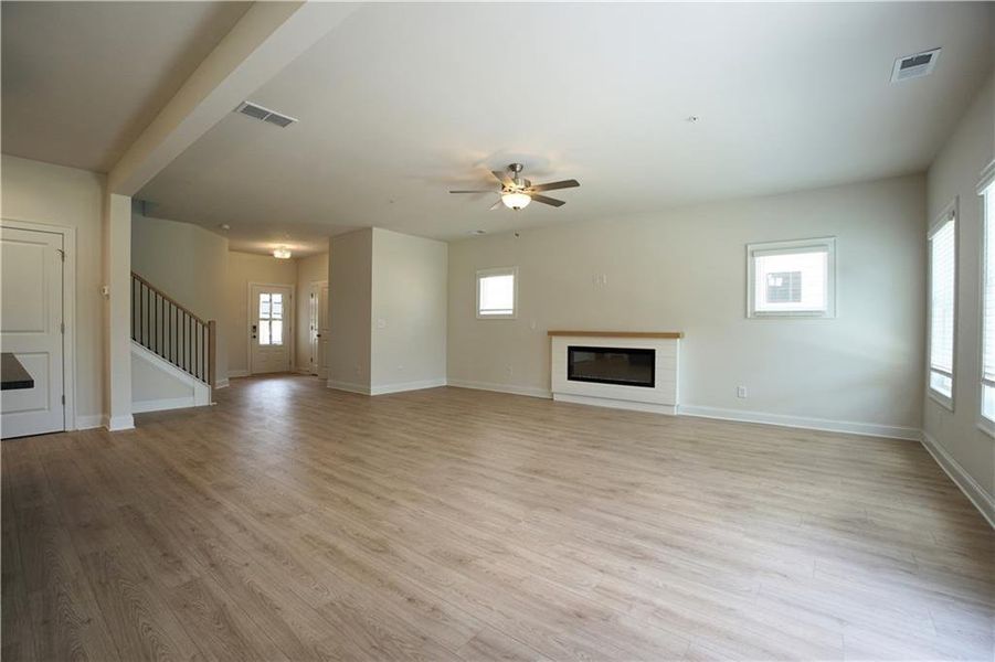 Spacious, unfurnished interior of a new home in , Marietta (Image 28).