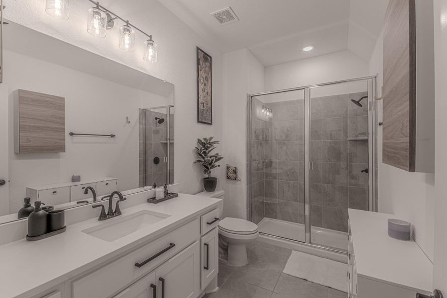 Furnished interior view inside a new home in Parmer Ranch, Georgetown (Image 29).