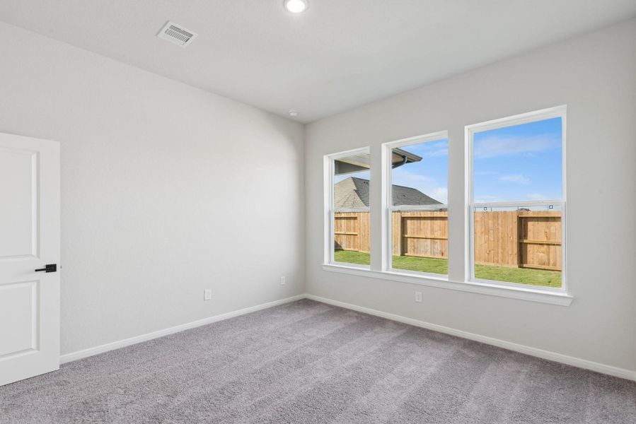 Spacious, unfurnished interior of a new home in Jubilee, Hockley (Image 39).