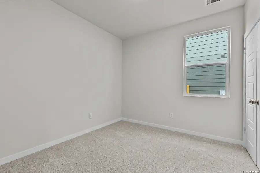 Spacious, unfurnished interior of a new home in Park Place, New Braunfels (Image 17). Spacious, unfurnished interior of a new home in Park Place, New Braunfels (Image 17).