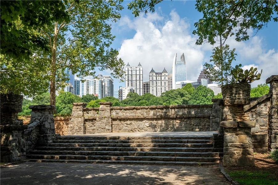 Natural landscape and outdoor views near in Atlanta (Image 37). Natural landscape and outdoor views near in Atlanta (Image 37).