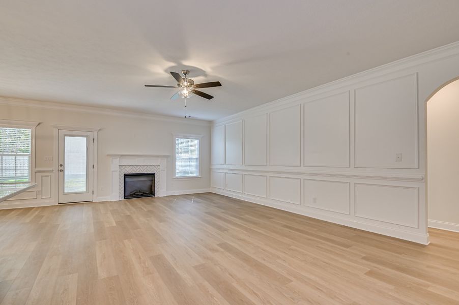 Spacious, unfurnished interior of a new home in The Sanctuary, Aiken (Image 25).