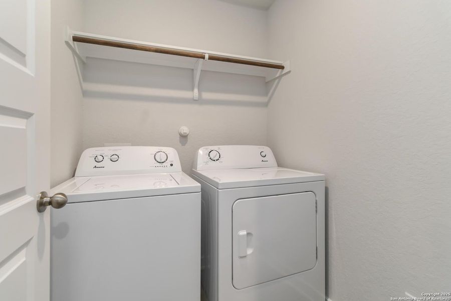 Close-up of interior finishes inside a home in Katzer Ranch, Converse (Image 20). Close-up of interior finishes inside a home in Katzer Ranch, Converse (Image 20).