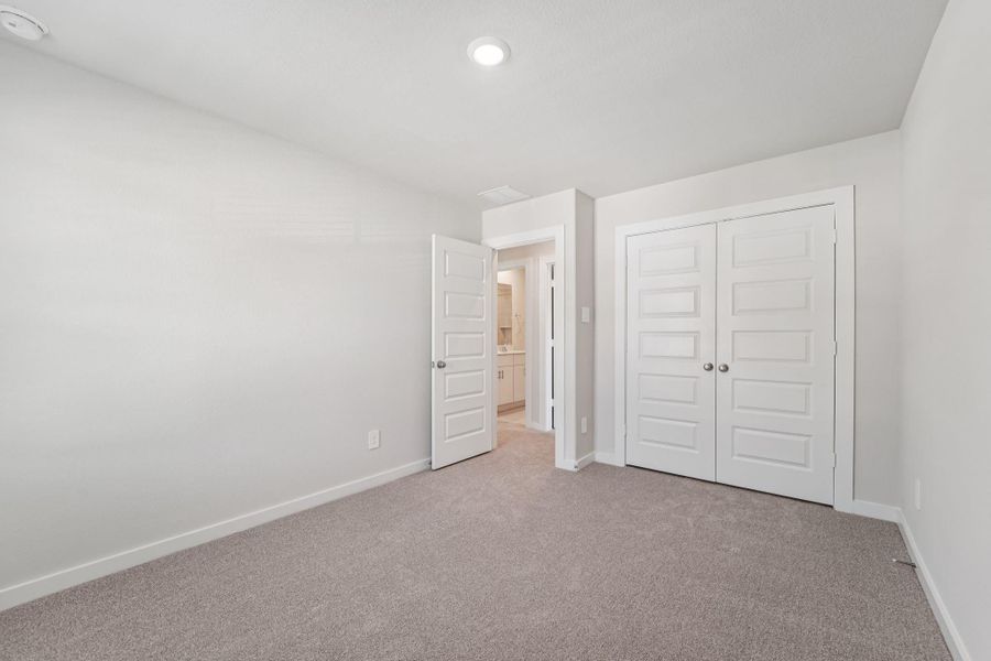 Spacious, unfurnished interior of a new home in , New Caney (Image 19).