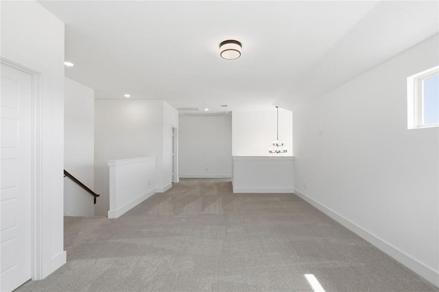 Spacious, unfurnished interior of a new home in Talon Hills, Fort Worth (Image 31). Spacious, unfurnished interior of a new home in Talon Hills, Fort Worth (Image 31).