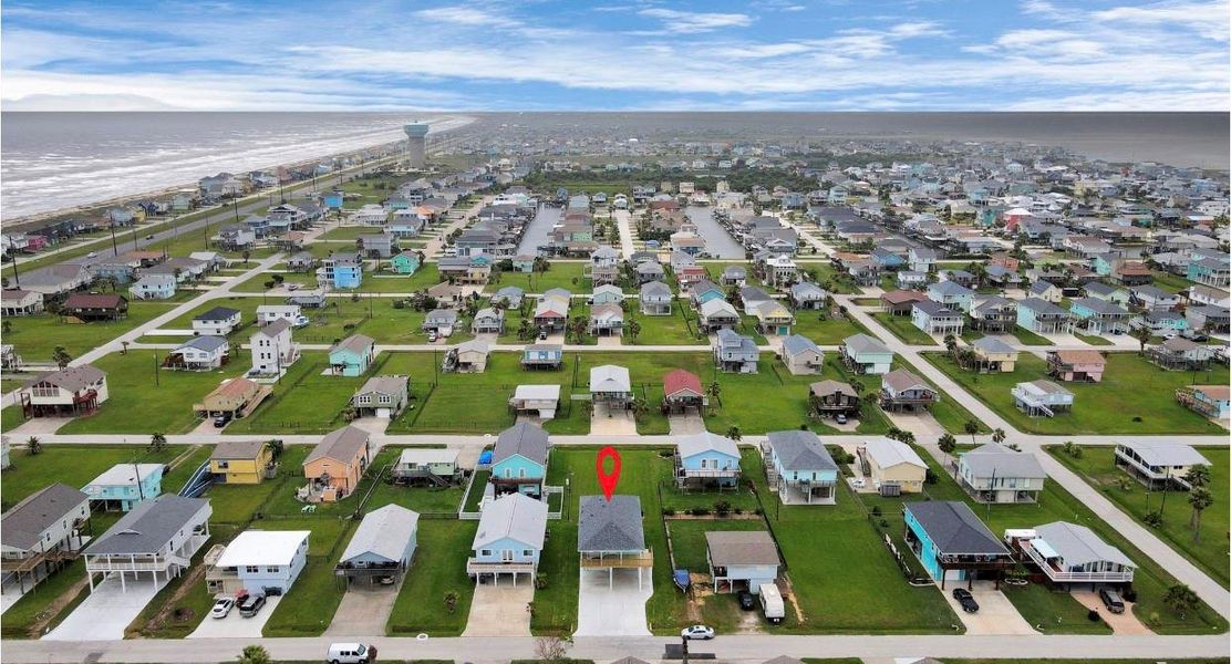 Image 33 of a home in . Image 33 of a home in .