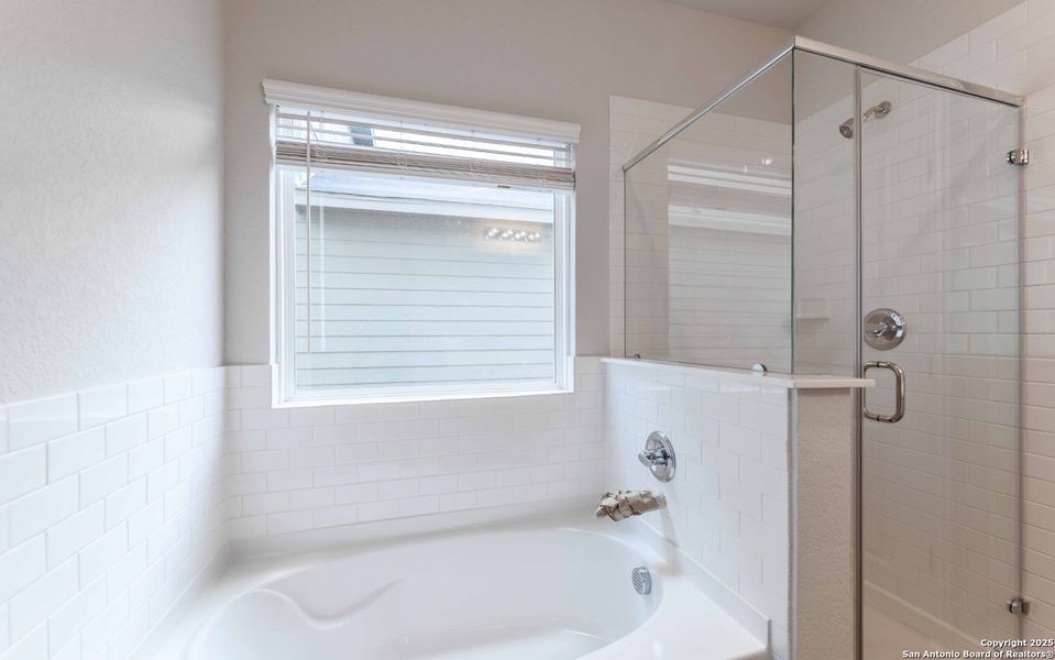 Image 16 of a home in Mesa Vista. Image 16 of a home in Mesa Vista.