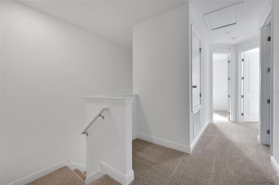 Spacious, unfurnished interior of a new home in , St. Cloud (Image 19).
