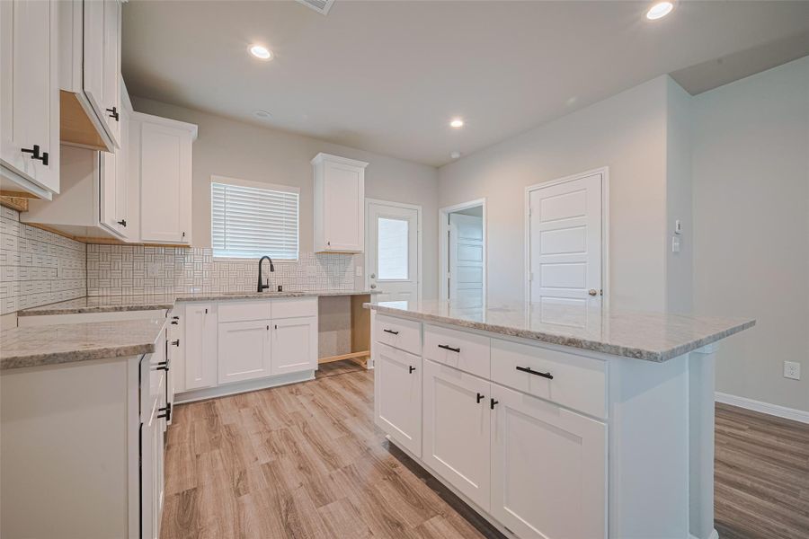 Furnished interior view inside a new home in La Segarra, Brookshire (Image 9).