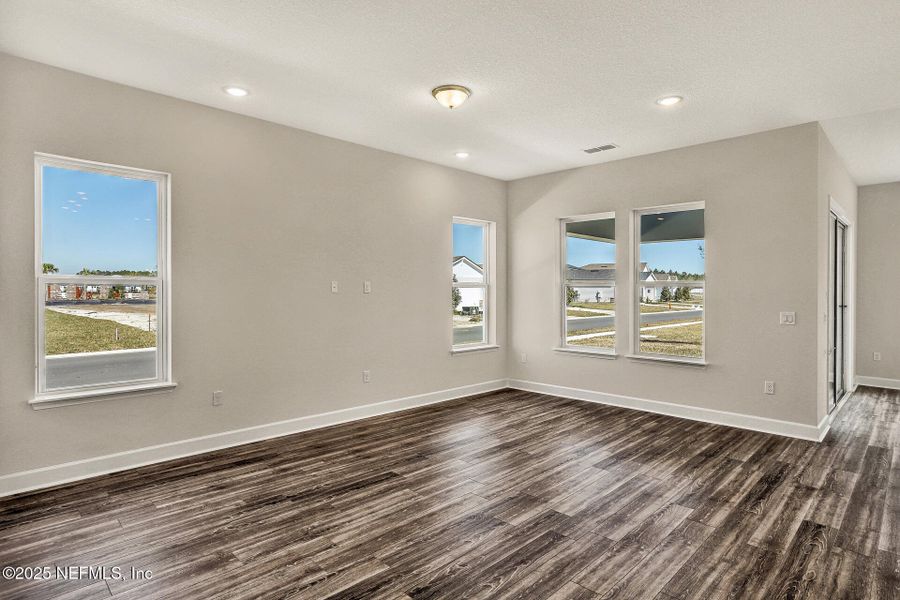 Spacious, unfurnished interior of a new home in Reverie at Silverleaf, St. Augustine (Image 12).