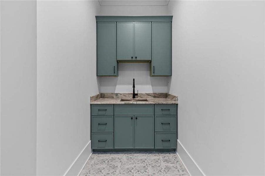 Furnished interior view inside a new home in , Buford (Image 41).