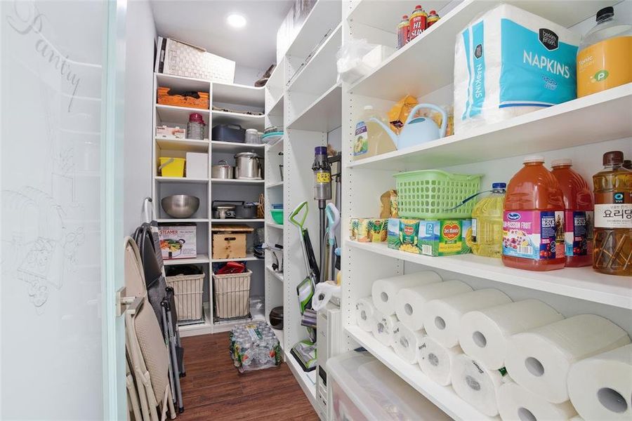 Furnished interior view inside a new home in , Spring Hill (Image 29).
