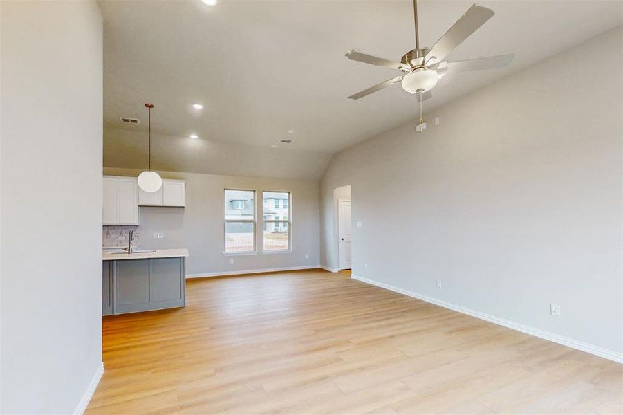 Spacious, unfurnished interior of a new home in Lilybrooke at Legacy Hills, Celina (Image 33). Spacious, unfurnished interior of a new home in Lilybrooke at Legacy Hills, Celina (Image 33).