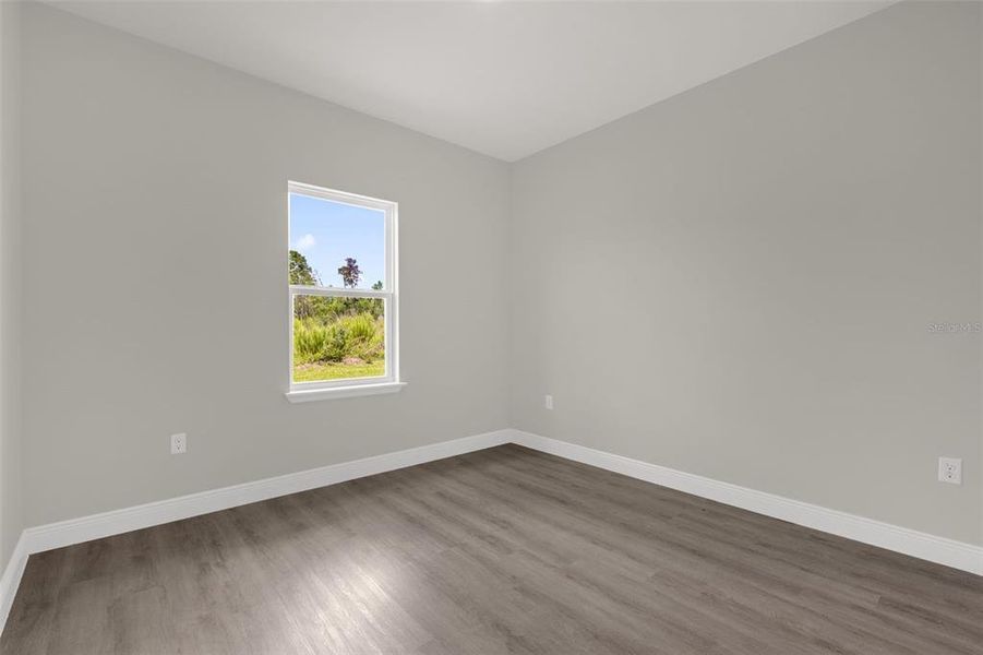 Spacious, unfurnished interior of a new home in , Ocala (Image 30).