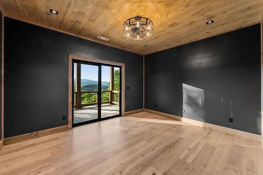 Spacious, unfurnished interior of a new home in , Blue Ridge (Image 24).