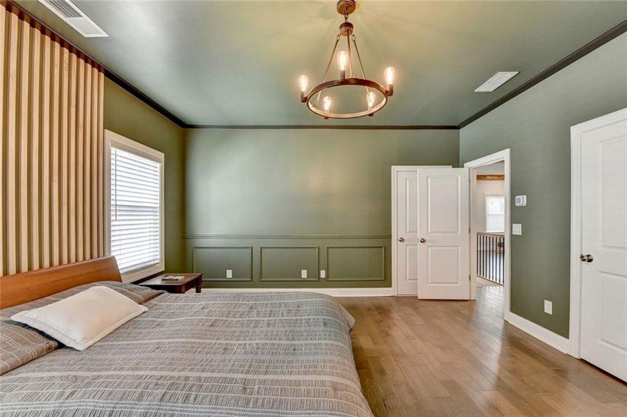Furnished interior view inside a new home in , Duluth (Image 58).