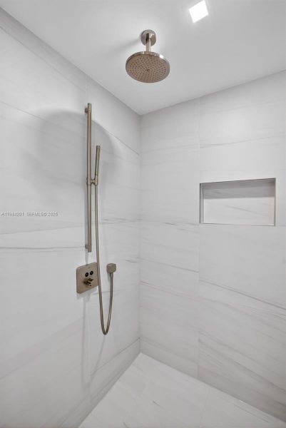 Close-up of interior finishes inside a home in , Pompano Beach (Image 20).