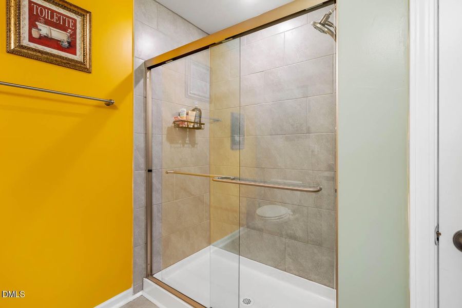 209ParkerStationAve-046