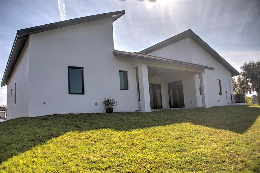 Exterior details and patio area of a home in , Port Charlotte (Image 32). Exterior details and patio area of a home in , Port Charlotte (Image 32).
