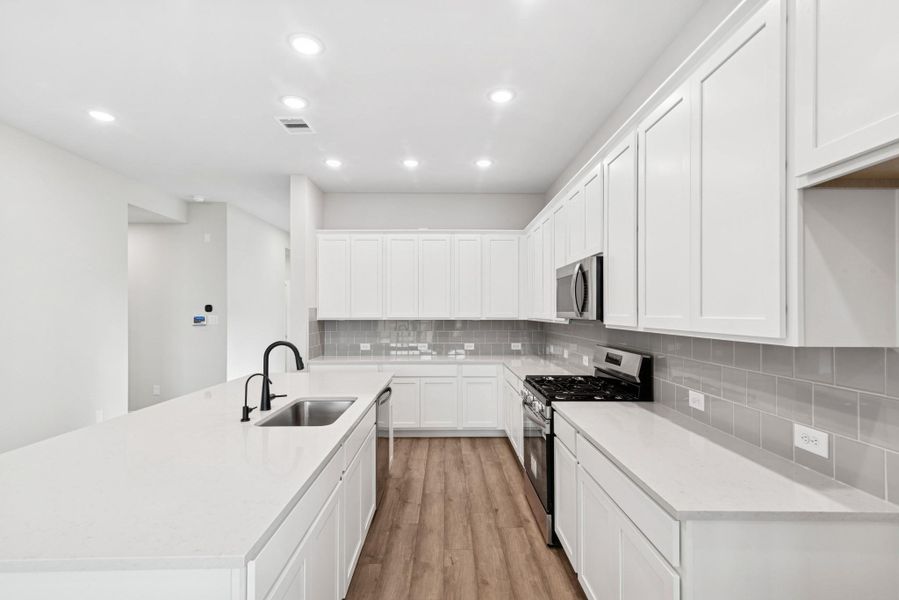 Furnished interior view inside a new home in Jubilee, Hockley (Image 13).