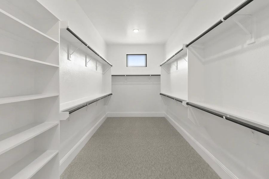 Brynlee II G Primary closet