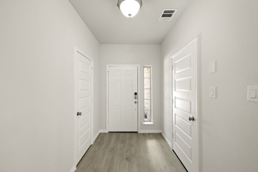 Image 24 of a home in Eagle Cove. Image 24 of a home in Eagle Cove.