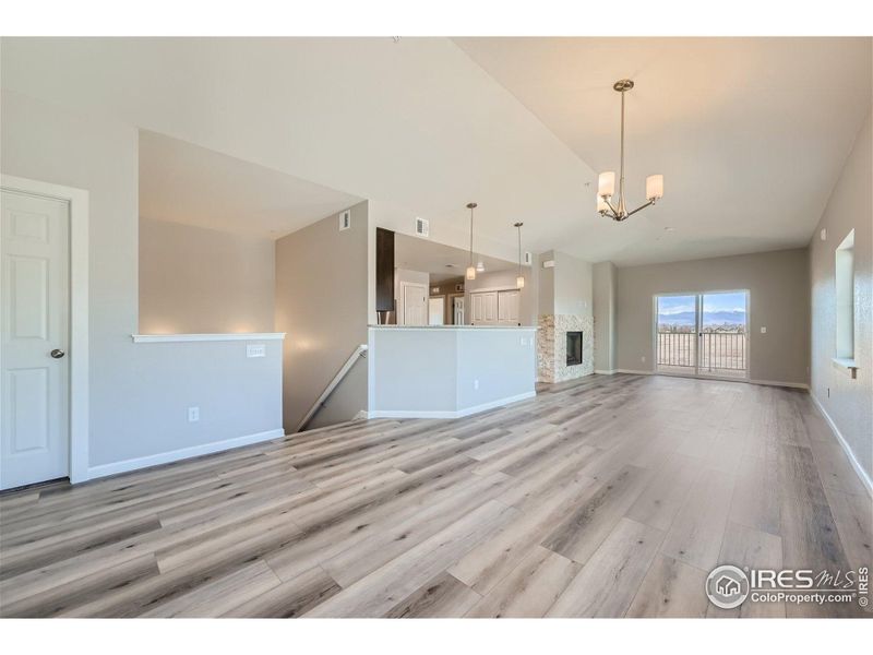 Spacious, unfurnished interior of a new home in , Longmont (Image 20).
