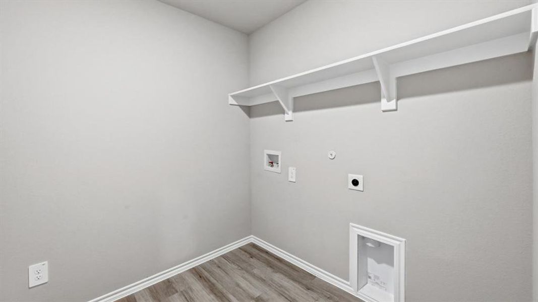 Spacious, unfurnished interior of a new home in Legado, Cleburne (Image 29).