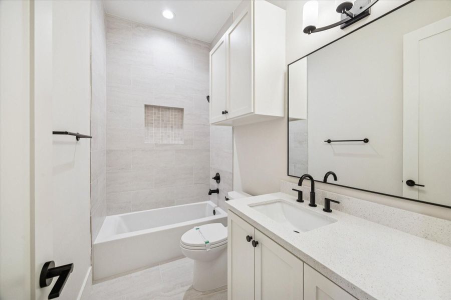 Furnished interior view inside a new home in , Houston (Image 9).